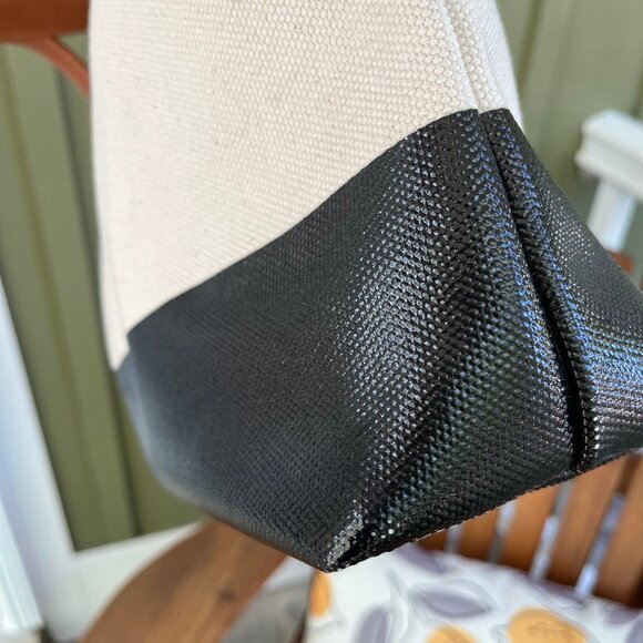 Fossil Large Tote - Coated Canvas - Picture 11 of 17